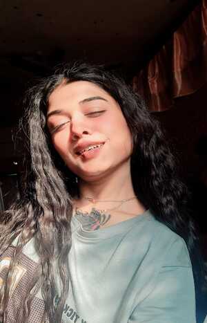 VIP call girl in Noida